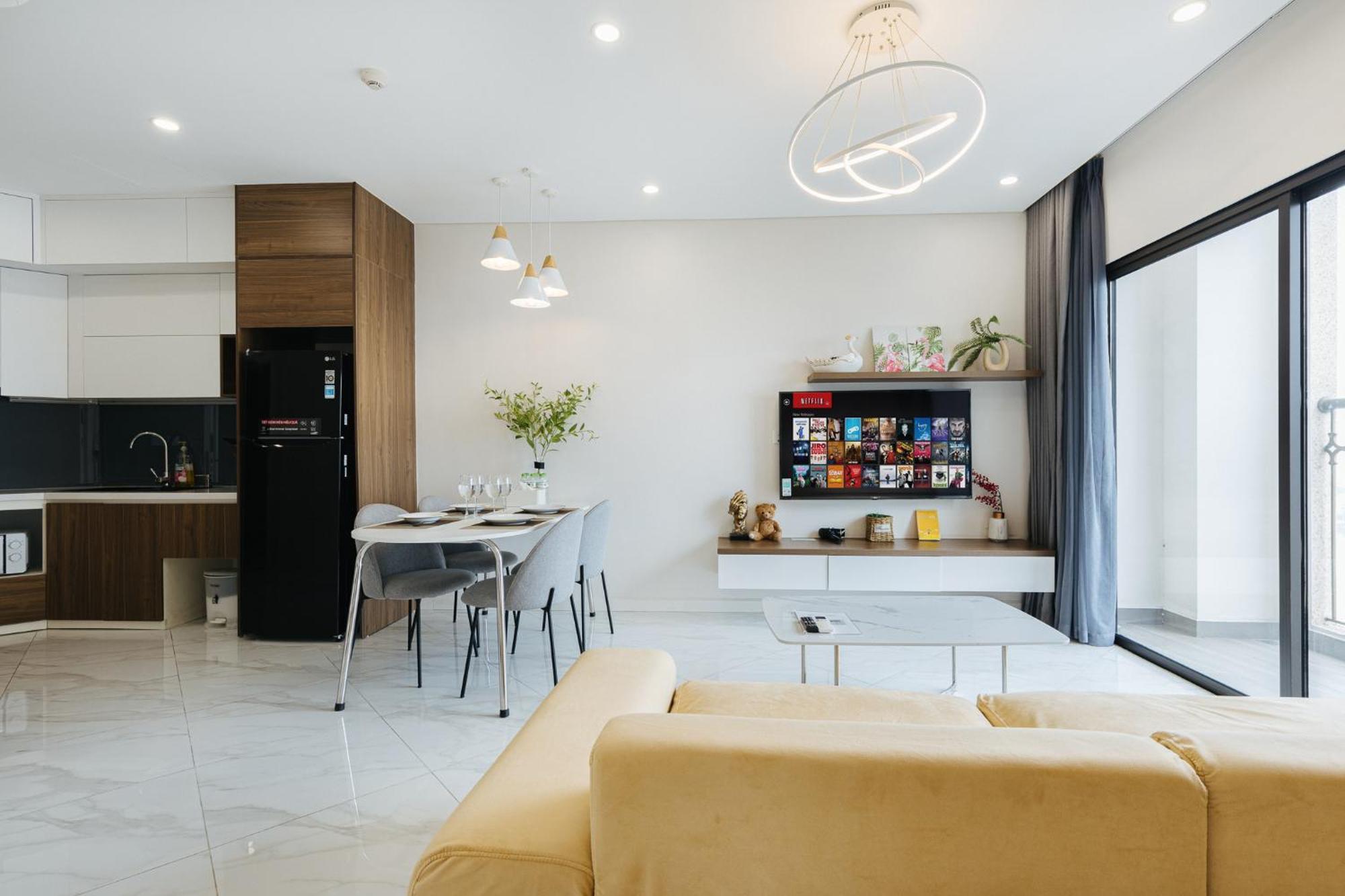 Muse Hanoi Lake View Luxury Apartment - D' Eldorado 외부 사진